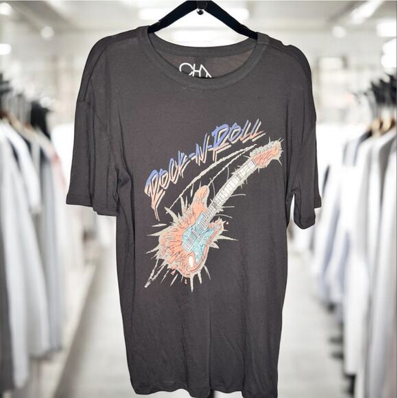 Chaser Rock N Roll Guitar Black Short Sleeve Crewneck Graphic T-Shirt Size Small - Picture 1 of 7